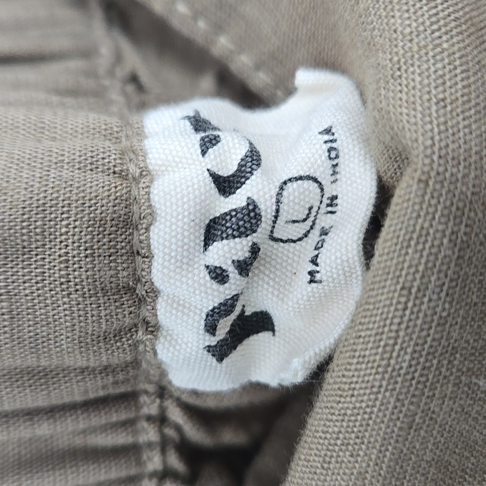 Canopy Linen Blend Pleated Trouser Khaki Green - Picture 3 of 6